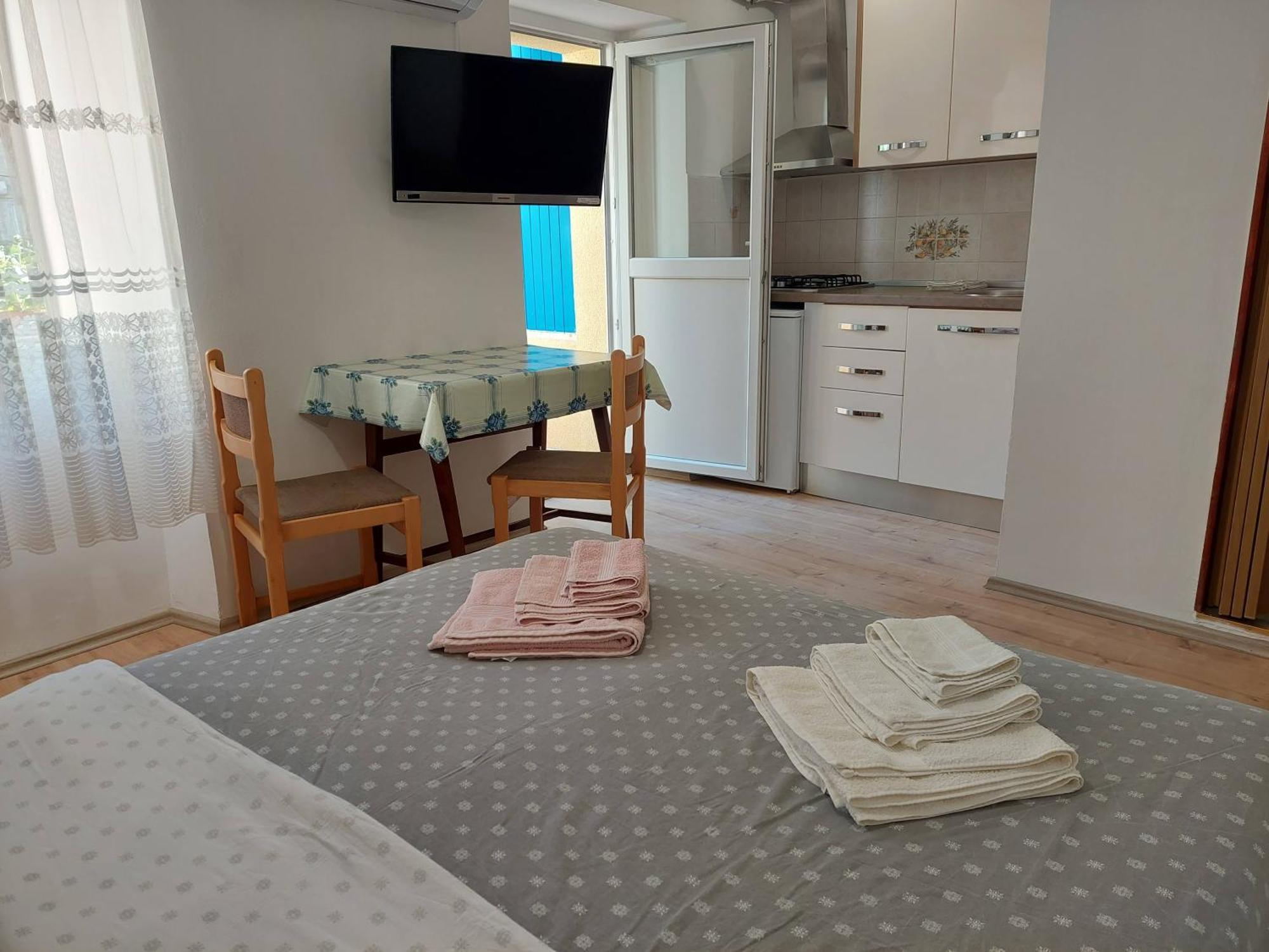 Rooms Mario ツレス 部屋 写真